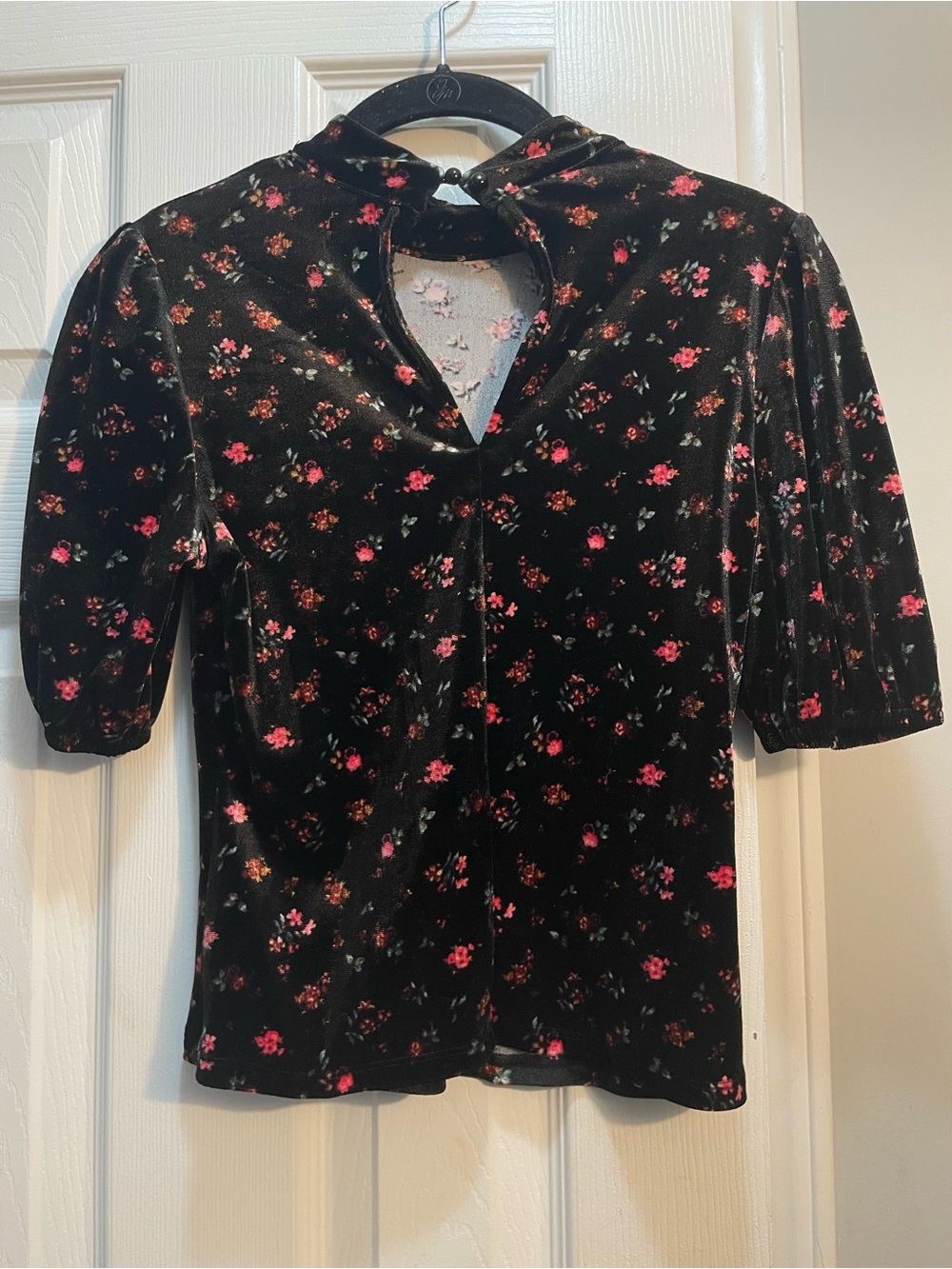 Gypsies & Moondust Black Velvet Floral Mock Neck Top - Picture 2 of 6